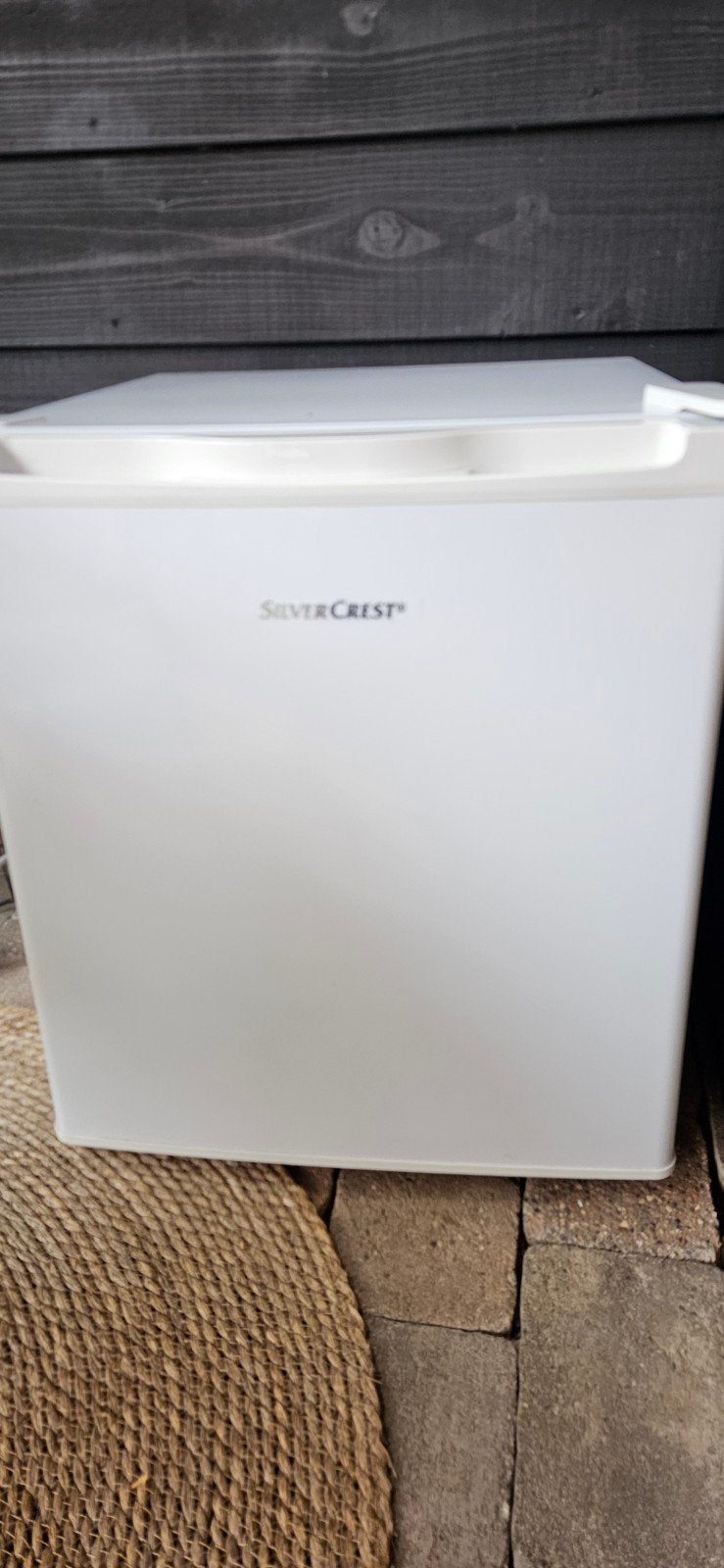 Silvercrest mini koelkast +vriezer smk46A1 52x44x48 z.g.a.n, Witgoed en Apparatuur, Vriezers en Diepvrieskisten, Ophalen, Minder dan 85 cm
