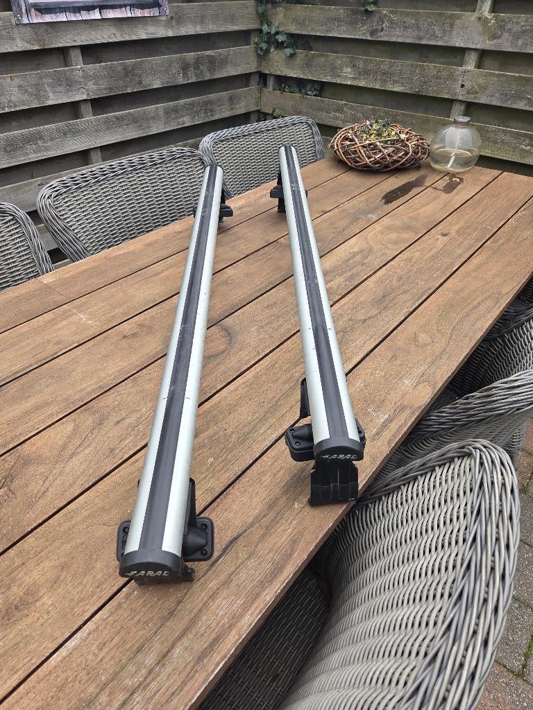 Dakdragers Toyota RAV4 2013-2018 zonder dakrail, Auto diversen, Dakdragers, Ophalen, Zo goed als nieuw
