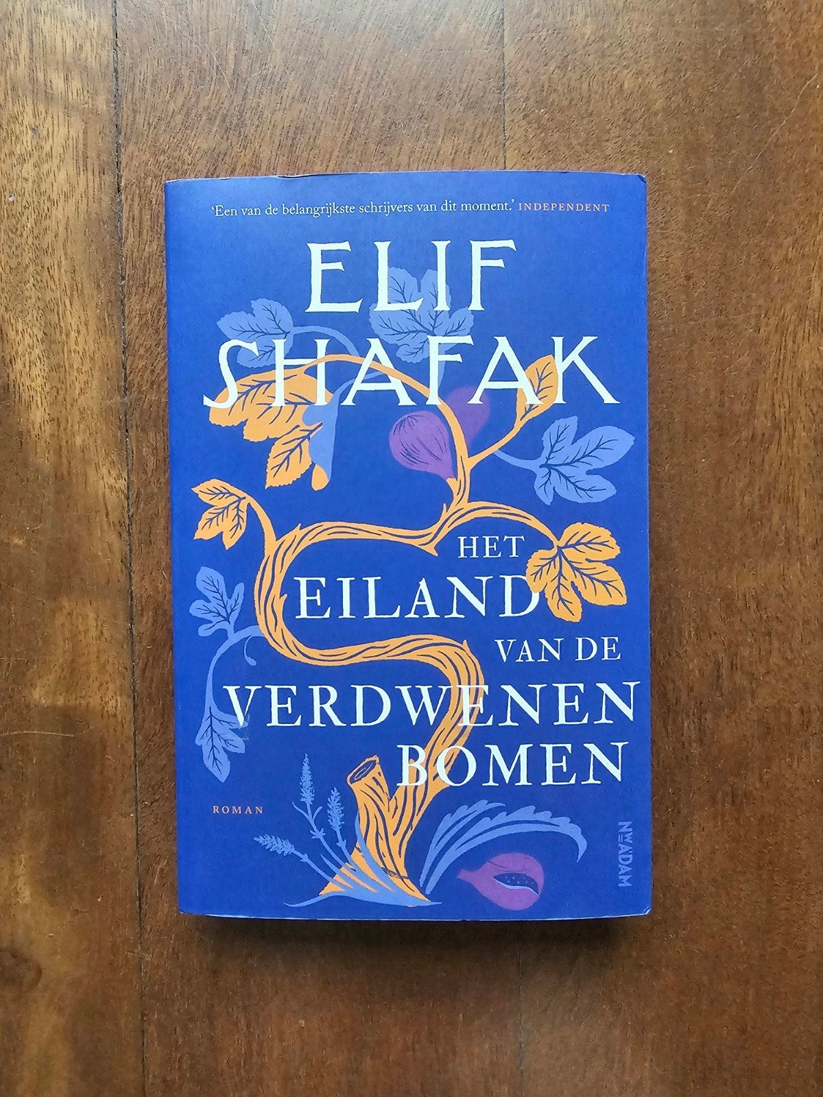 Elif Shafak - Het eiland van de verdwenen bomen, Boeken, Literatuur, Ophalen of Verzenden, Zo goed als nieuw, Elif Shafak
