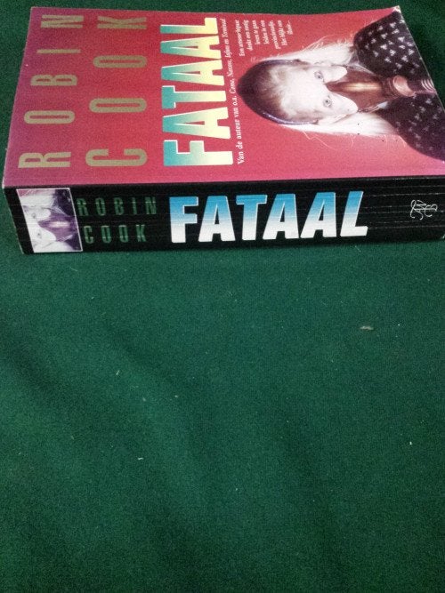 boek robin cock, fataal, Ophalen of Verzenden
