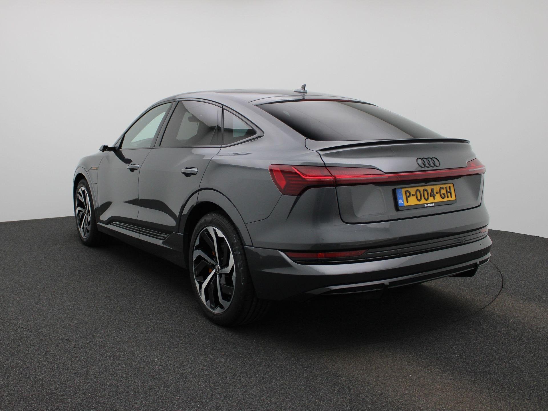 Audi e-tron Sportback 55 quattro S edition 95 kWh | Wordt Ve, Auto's, Automaat, Zwart, 95 kWh, Leder