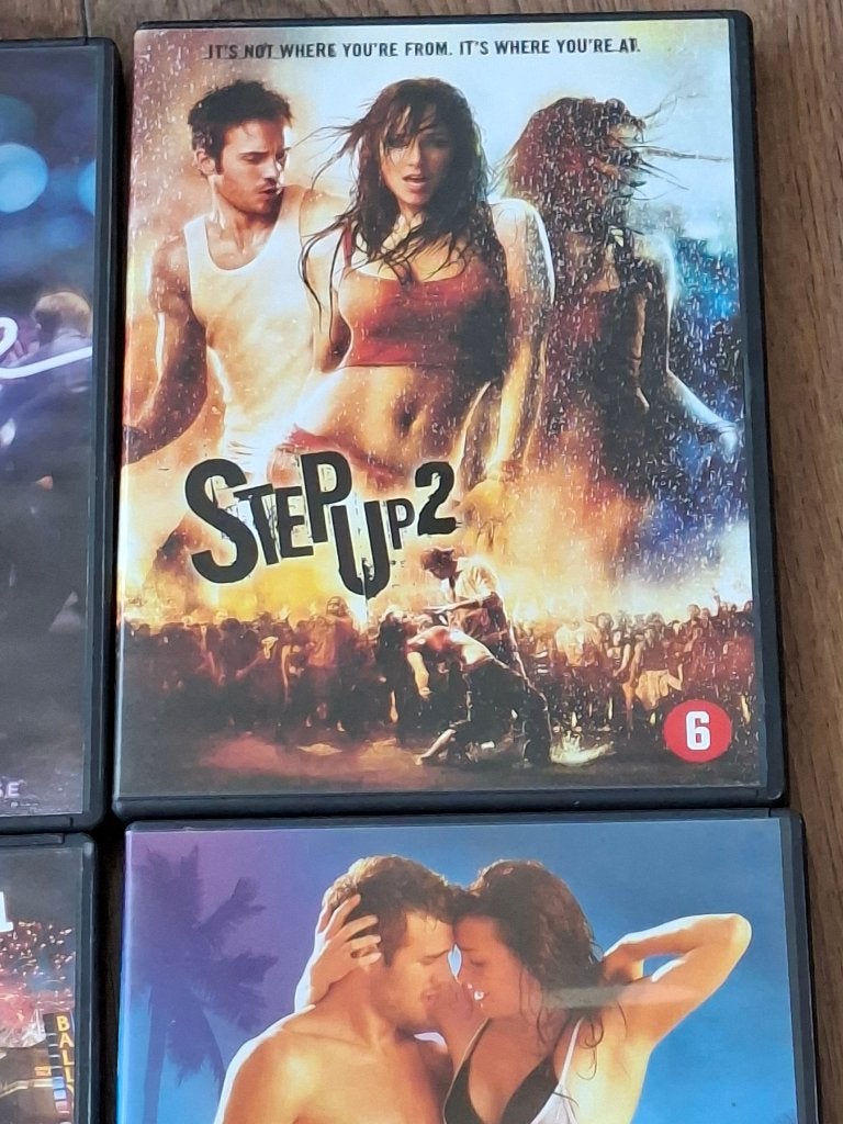 4 dance films , footloose en step up, Alle leeftijden, Ophalen of Verzenden, Zo goed als nieuw