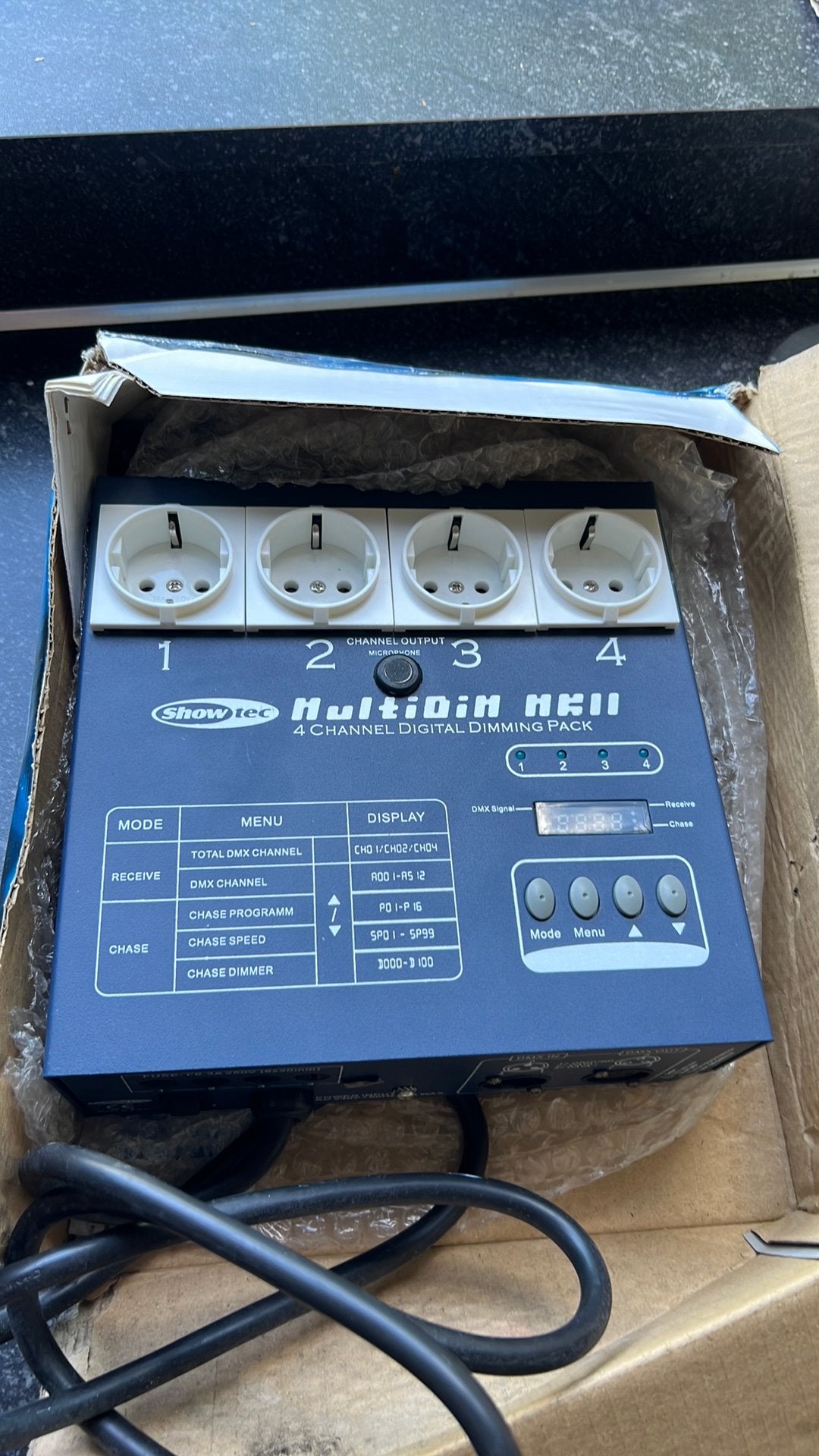 Showtec Multidim MK II – 4-kanaals DMX dimmerpack, Ophalen, Zo goed als nieuw, Licht