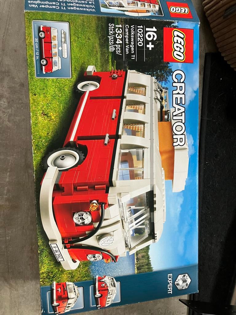 Lego Volkswagen T1 camper - set 10220, Overige thema's, Ophalen of Verzenden, Zo goed als nieuw, Complete set