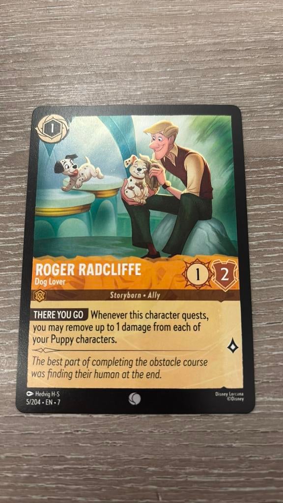 Disney Lorcana Roger Radcliffe doglover 5-204 7ARI nonfoil, Ophalen of Verzenden, Zo goed als nieuw, Losse kaart