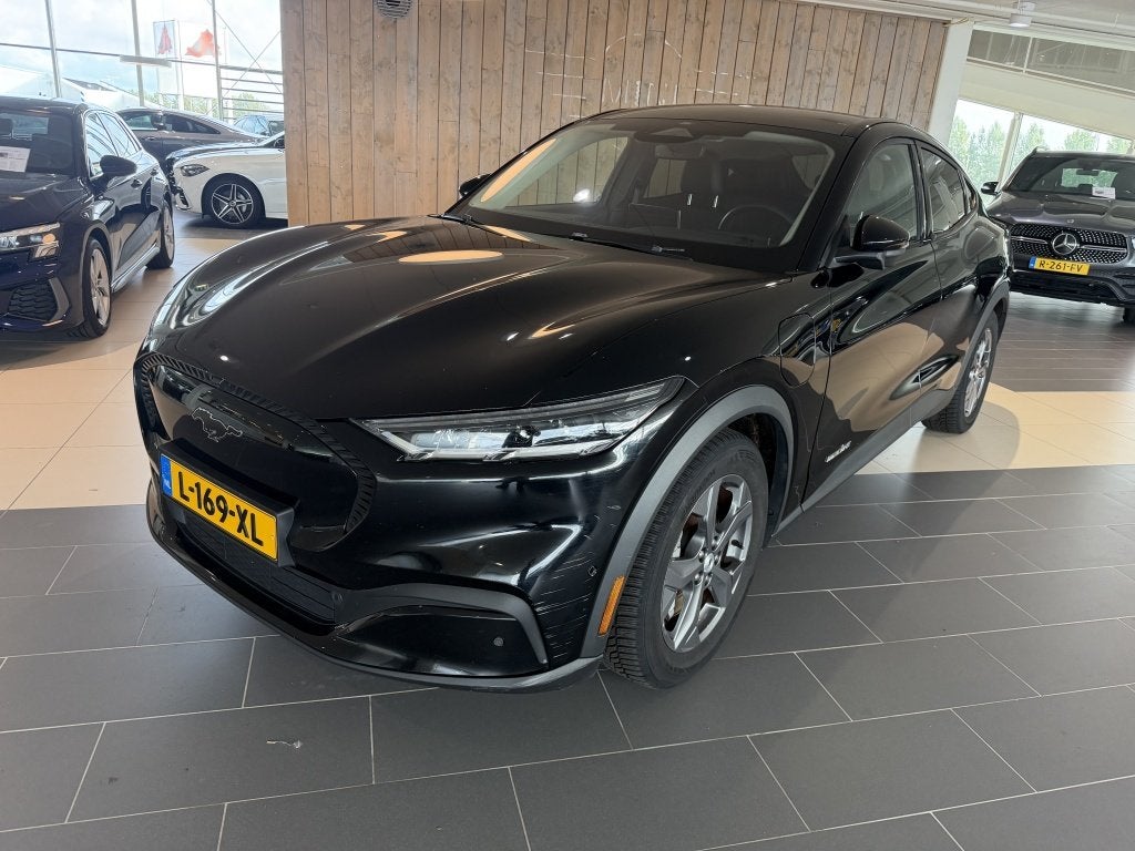 Ford Mustang Mach-E RWD 75 kWh SOH 93% (bj 2021, automaat), Auto's, Automaat, 0 cilinders, Gebruikt, 750 kg