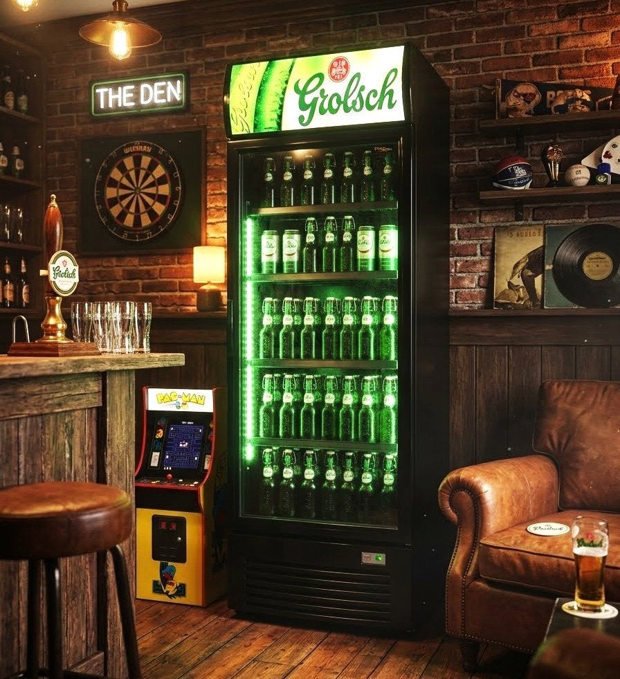 De nieuwe Grolsch KS XXL koelkast van Familie Nijland, Zonder vriesvak, 200 liter of meer, Nieuw, 160 cm of meer