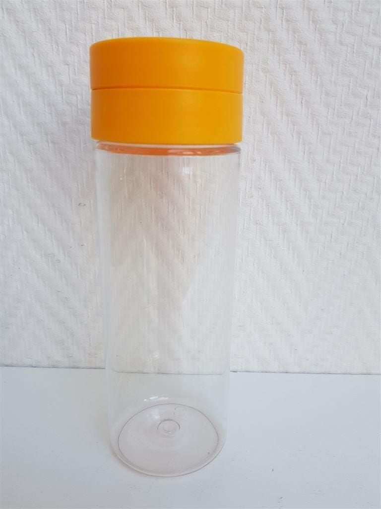 T068 Oliefles, strooifles, 330ml en meer Tupperware, Ophalen of Verzenden, Zo goed als nieuw, Beker of Kan