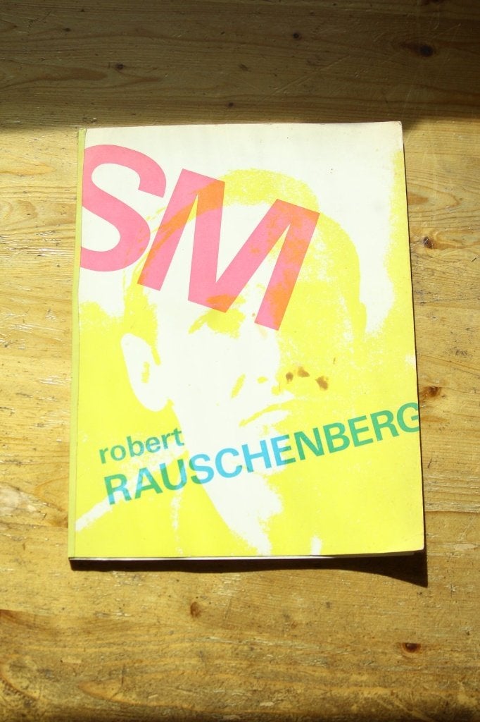 Robert Rauschenberg - Stedelijk Museum 1968 catalogus 433, Ophalen of Verzenden, Gelezen, Schilder- en Tekenkunst