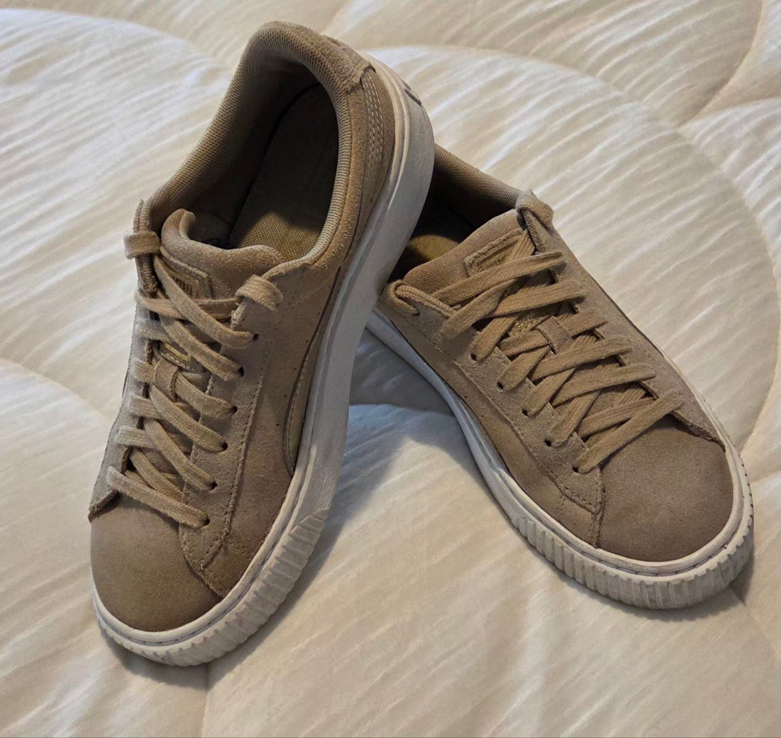 Puma Suede Platform Sneakers - Beige (Maat 37), Kleding | Dames, Schoenen, Puma, Beige, Ophalen of Verzenden, Sneakers of Gympen