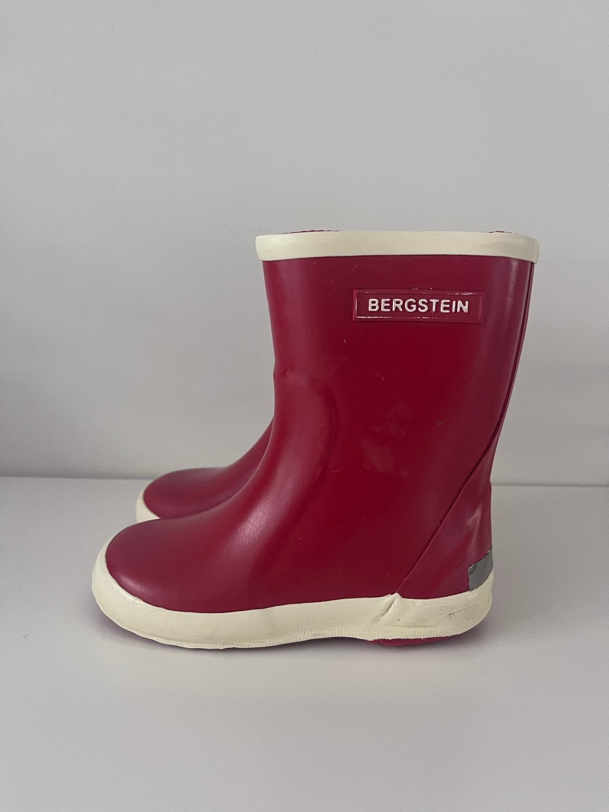 Bergstein regenlaarzen rood maat 24, Gebruikt, Jongen of Meisje, Ophalen of Verzenden, Laarzen