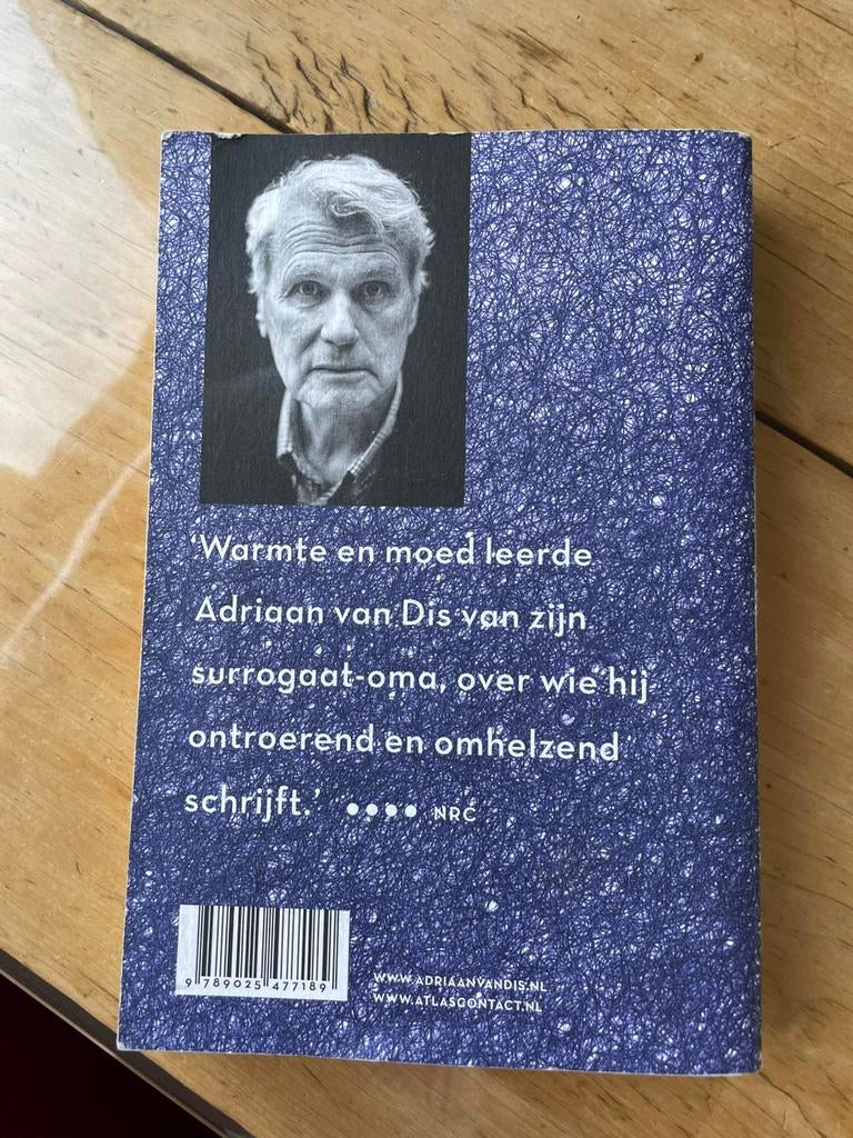 Naar zachtheid en een warm omhelzen van Adriaan van Dis, Ophalen of Verzenden, Gelezen