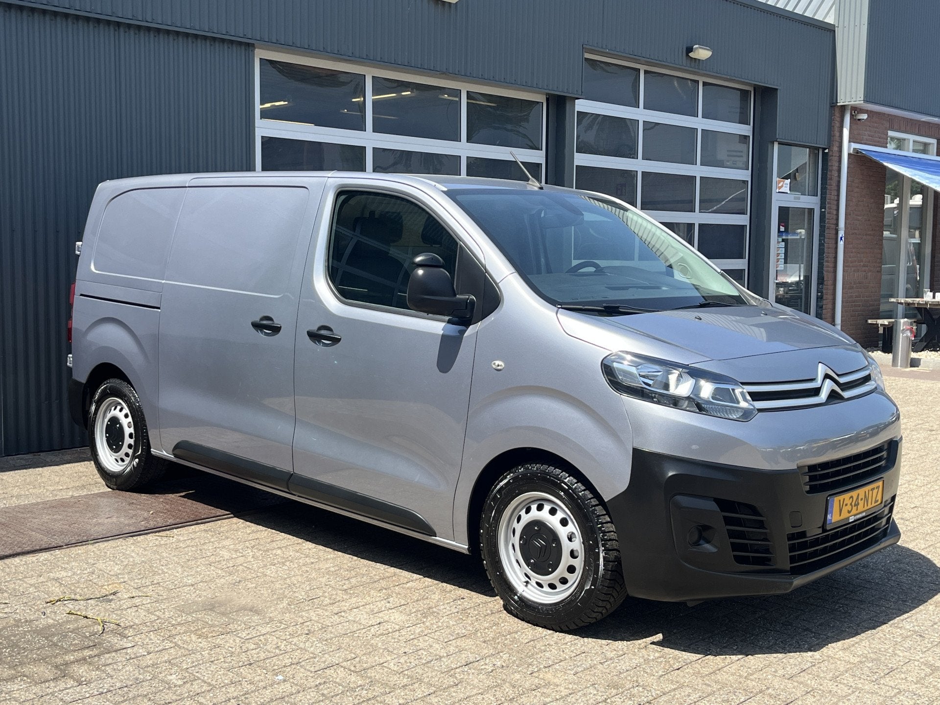Citroën Jumpy 1..5 BlueHDI L2 H1 Marge BTW en BPM vrij! Air, Auto's, Voorwielaandrijving, Gebruikt, 4 cilinders, Citroën