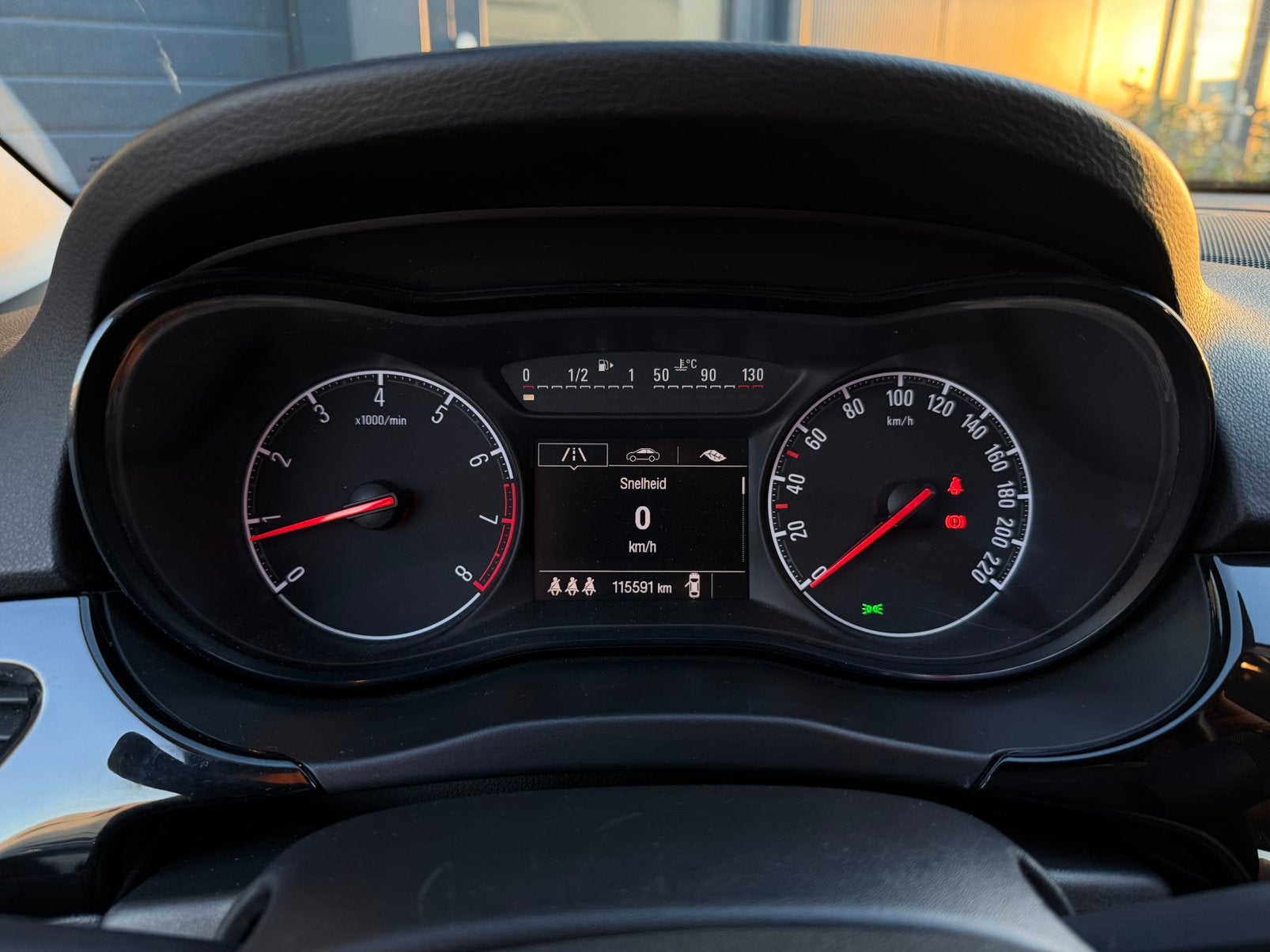 Foto 10 van Opel Corsa 1.0 | CarPlay | Airco | Nieuwe APK | OH-beurt