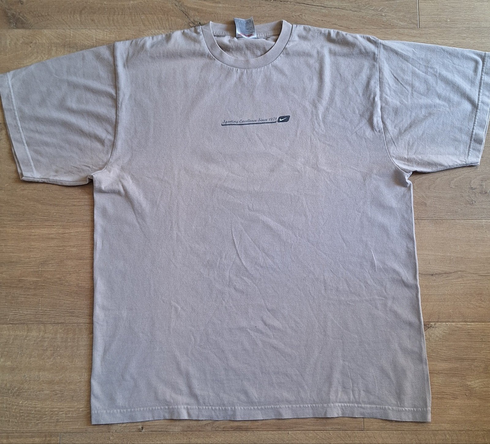 Vintage Nike T-shirt - Sporting Excellence Since 1971, Kleding | Heren, T-shirts, Ophalen of Verzenden