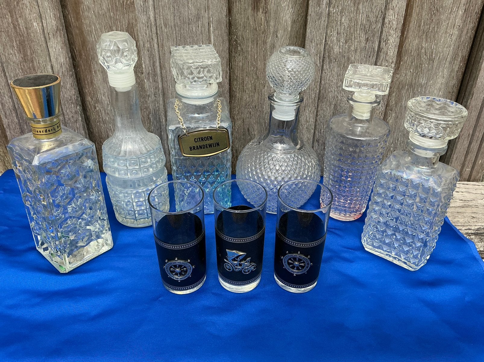 KARAFFEN SET SIXTIES MANCAVE BAR FLESSEN 8-DELIG BROCANTE, Ophalen of Verzenden, Zo goed als nieuw, Overige typen