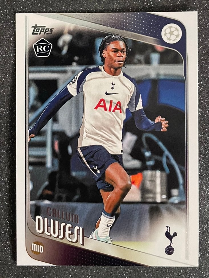 Topp UCC Flagship ‘26  ROOKIE CARD OLUSESI TOTTENHAM HOTSPUR, Verzenden, Zo goed als nieuw, Plaatje