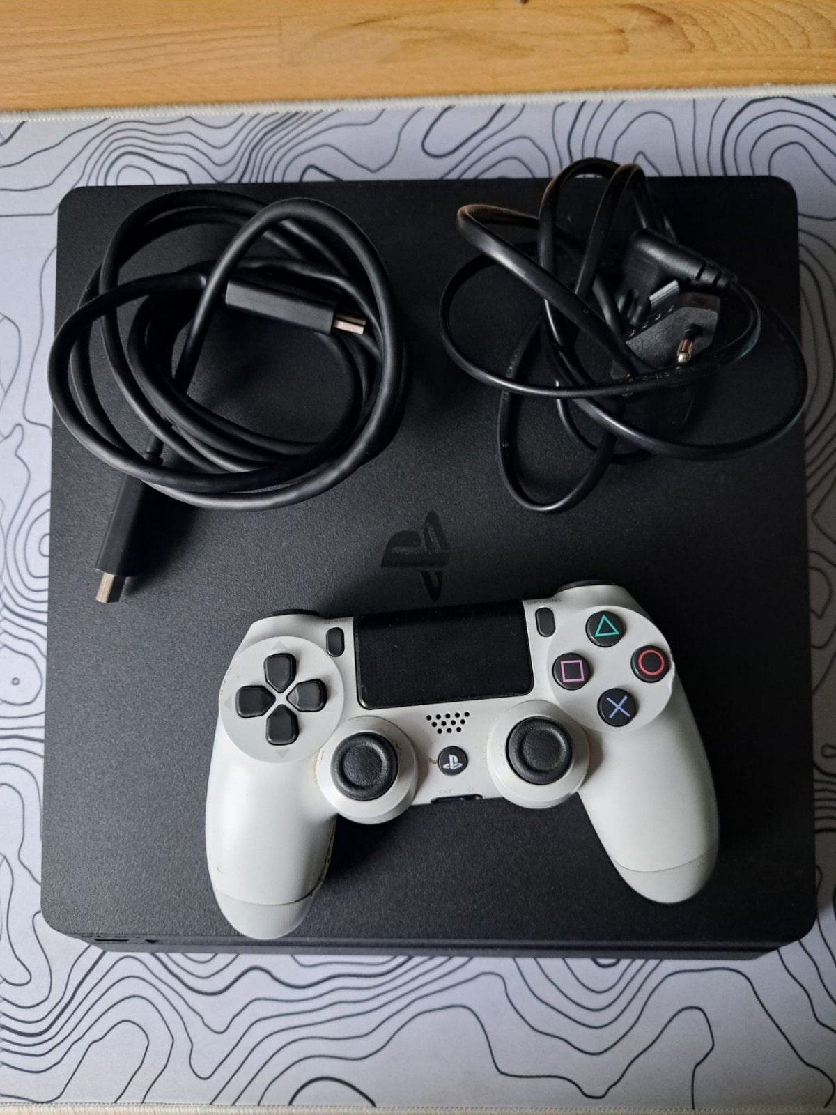 Playstation 4 slim 1TB, Spelcomputers en Games, Spelcomputers | Sony PlayStation 4, Ophalen, Zo goed als nieuw, 1 TB, Met 1 controller