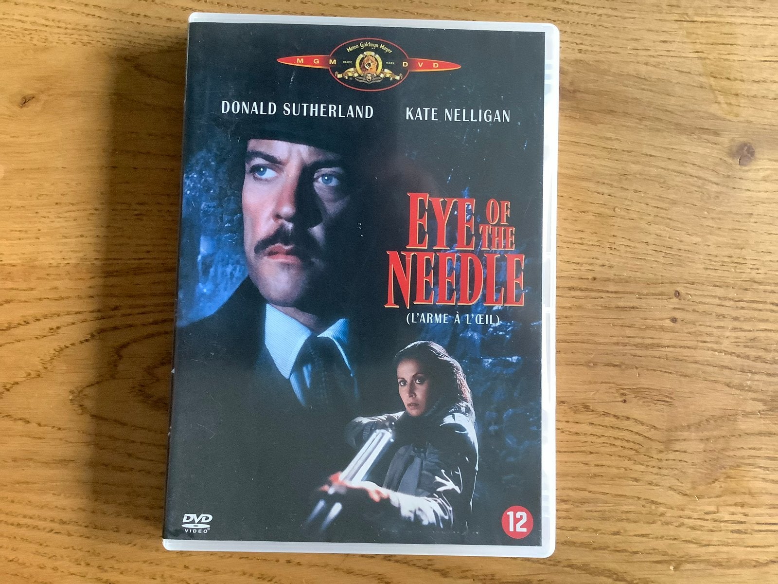 10). Eye of the Needle met Donald Sutherland, Kate Nelligan., Vanaf 12 jaar, Ophalen of Verzenden, Gebruikt, Actiethriller