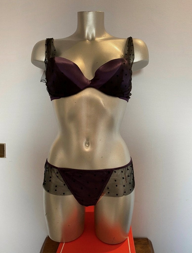 Nieuw - Andres Sarda paars met zwart polkadot kant - 85B + M, Andres Sarda, Ophalen of Verzenden, Paars, Setje