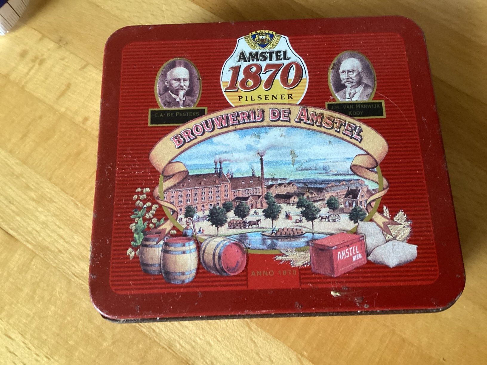 Brouwerij de Amstel blikje met viltjes // hoog2x11x10 cm, Verzamelen, Ophalen of Verzenden, Zo goed als nieuw, Overige