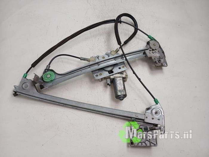 Ruitmechaniek 2Deurs rechts-voor van een Peugeot 206, Gebruikt, -, -, Ophalen of Verzenden
