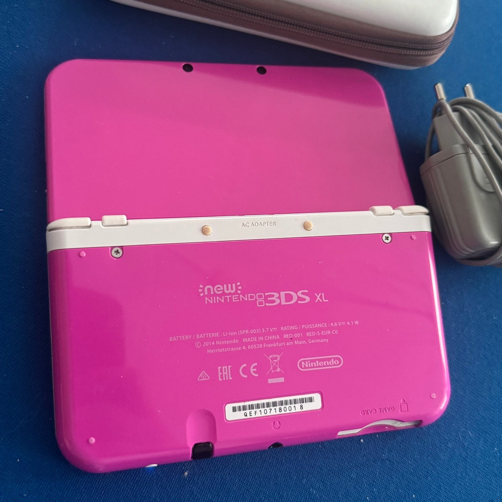 New Nintendo 3DS XL Roze inclusief stylus, hoesje, oplader, Spelcomputers en Games, Spelcomputers | Nintendo 2DS en 3DS, Gebruikt