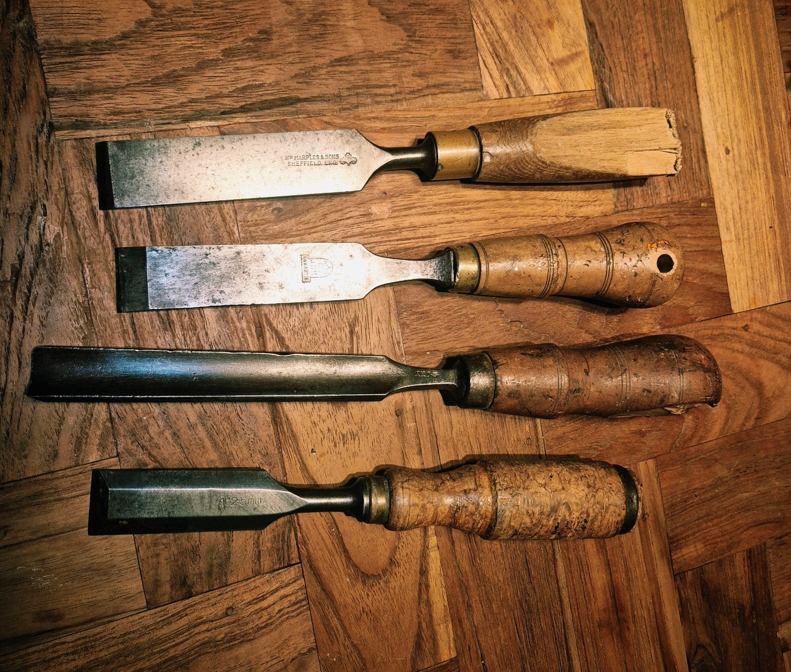 drie antieke beitels en een guts (opknappers), Antiek en Kunst, Ophalen of Verzenden