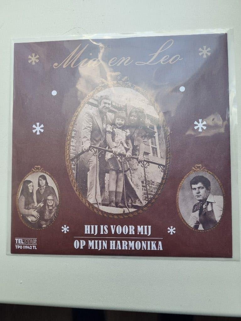 Mia en Leo  aanbieden  15euro, Cd's en Dvd's, Vinyl | Nederlandstalig, Ophalen of Verzenden, Zo goed als nieuw, 7 inch, Levenslied of Smartlap