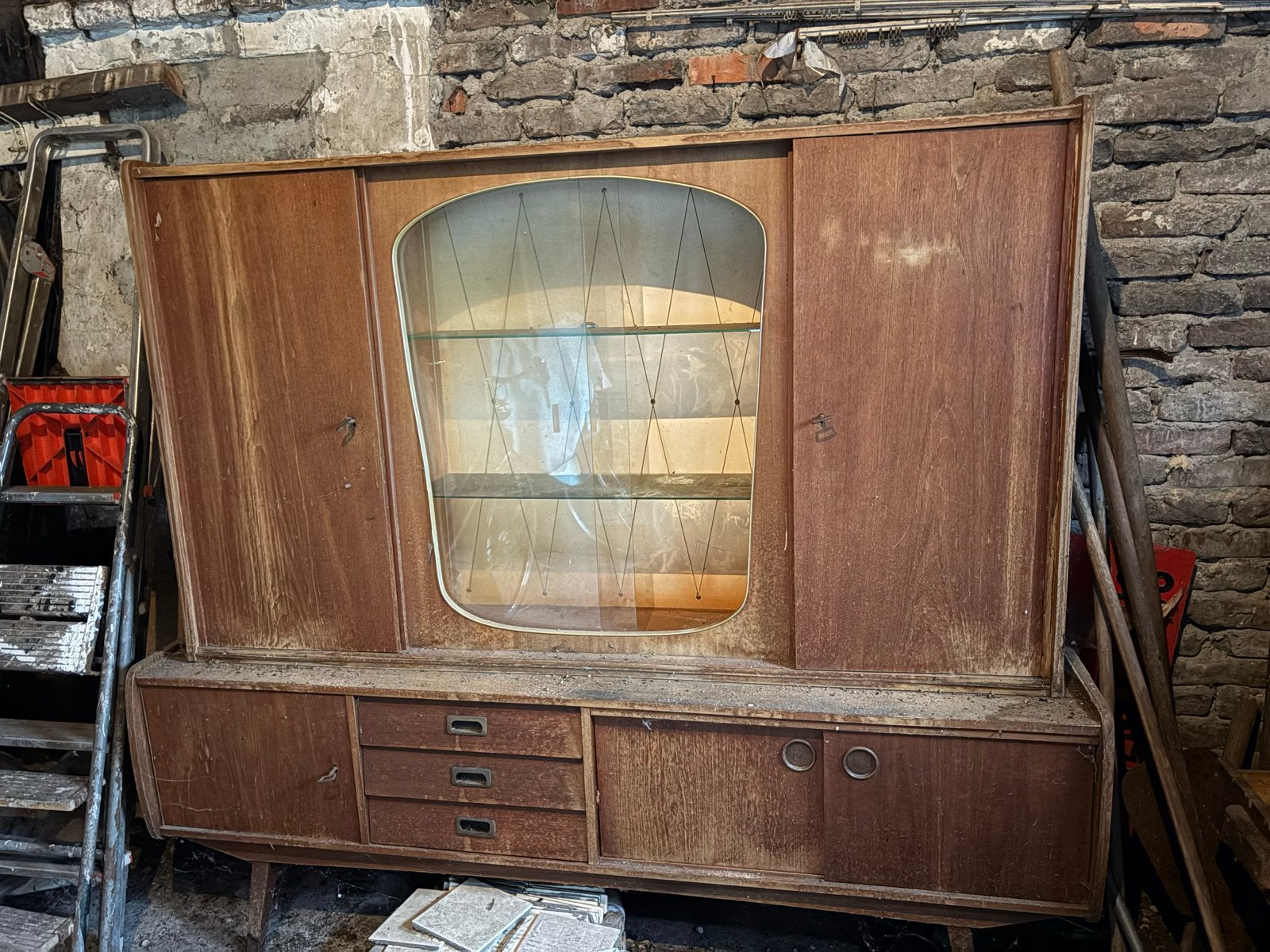 Vintage dressoir/vitrinekast - opknapper, Ophalen