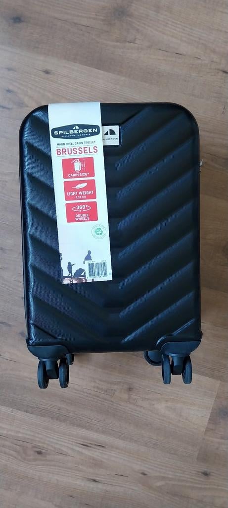 Handbagage koffer Brussels Action nieuw, Ophalen, Zo goed als nieuw, Wieltjes
