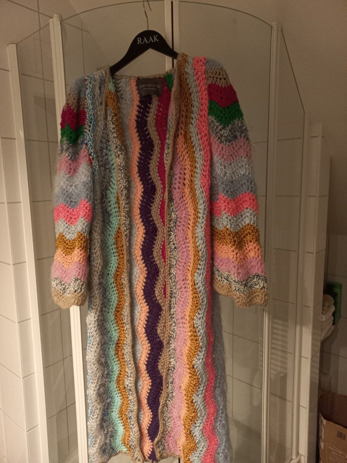 Maridruna vest, Verzenden, Zo goed als nieuw, Overige typen