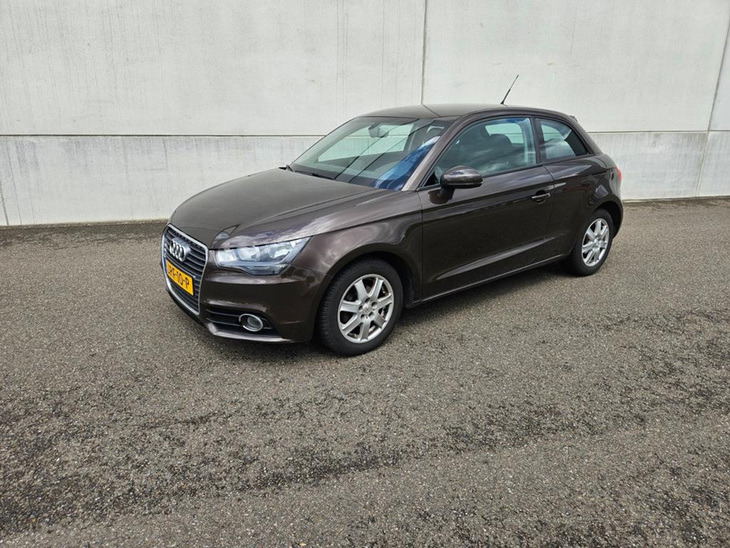 Audi A1 1.2 Tfsi 63KW 2012 Bruin NIEUWE KETTING!, Auto's, Voorwielaandrijving, A1, 4 cilinders, Bruin