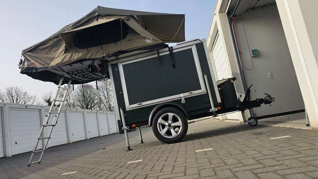 Gesloten aanhanger, camping met daktent, Ophalen of Verzenden, Tot en met 2