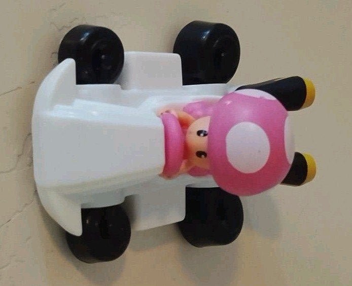 Nintendo Mario Kart Toadette Figuurtje in Kart, Ophalen, Zo goed als nieuw, Jongen of Meisje