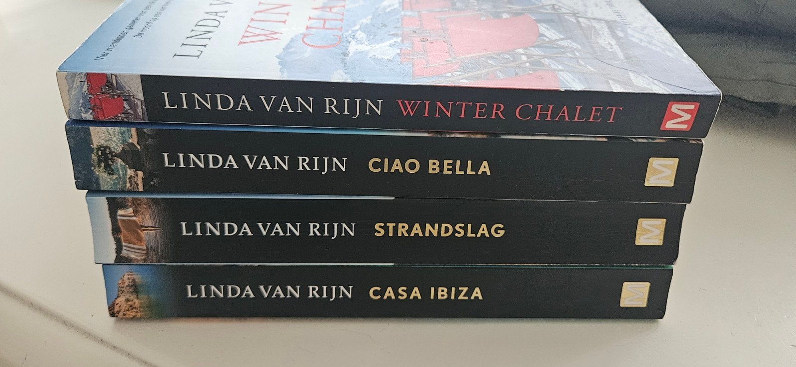 Linda van Rijn - div titels, Ophalen of Verzenden, Zo goed als nieuw, Linda van Rijn, Nederland