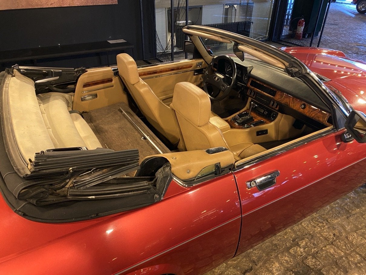 Jaguar XJ-S V12 Cabrio (bj 1989, automaat), foto 3
