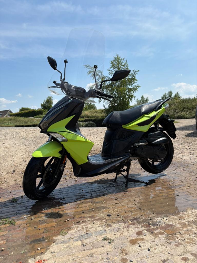 Kymco New Super 8R 2023