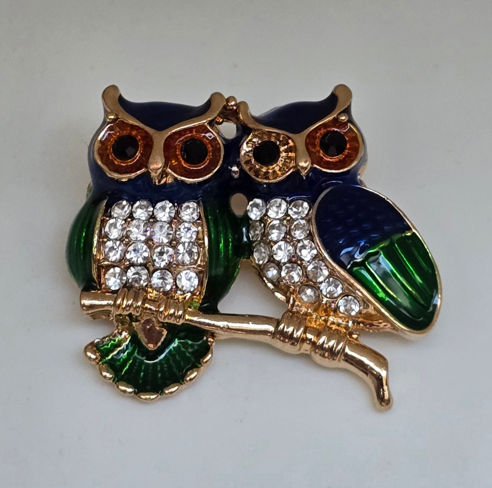 Broche uiltjes, Ophalen of Verzenden, Nieuw, Overige materialen