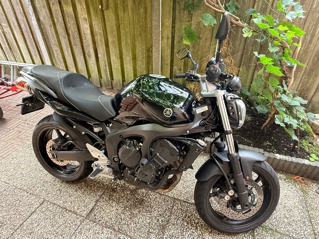 Yamaha FZ6 S2, Sportuitlaat, 4 cilinders, Motorrijbewijs A, Gebruikt