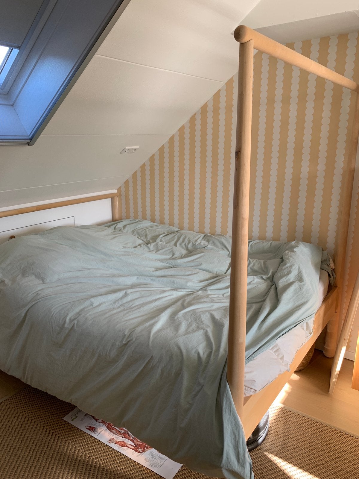 Gjora bedframe 140x200, Ophalen, Tweepersoons, 140 cm, Zo goed als nieuw