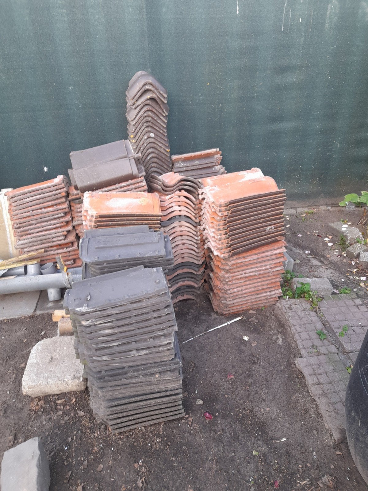 Ovh dakpannen pannen te koop, Ophalen, Steen of Klei, Zo goed als nieuw, 15 m² of meer