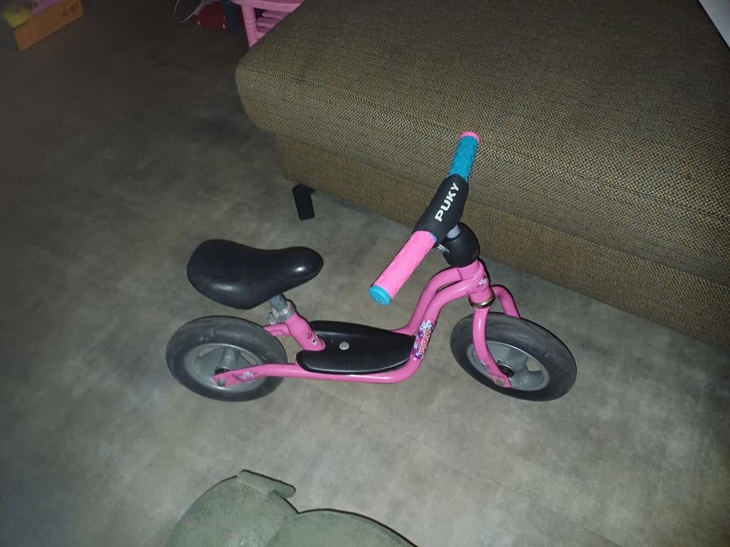 Puky loopfiets roze - perfect voor de kleintjes!, Fietsen en Brommers, Fietsen | Kinderfietsjes, Ophalen