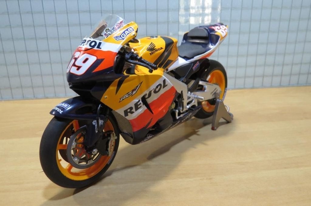 Nicky Hayden world champion Honda RC212V 2006 1:12, Barcelone, Serviceclientele@altaya.be, Nieuw, Ophalen of Verzenden