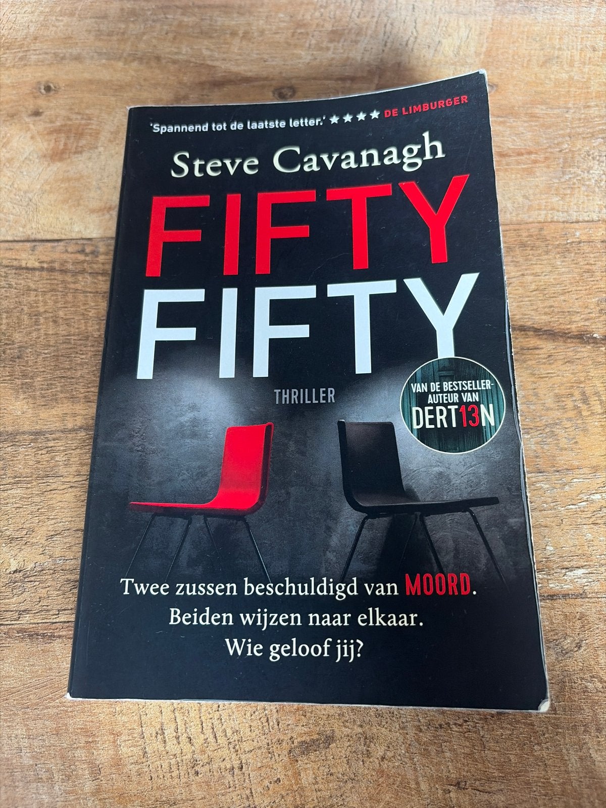 Fifty Fifty - Steve Cavanagh (Thriller), Boeken, Ophalen of Verzenden, Gelezen, Nederland