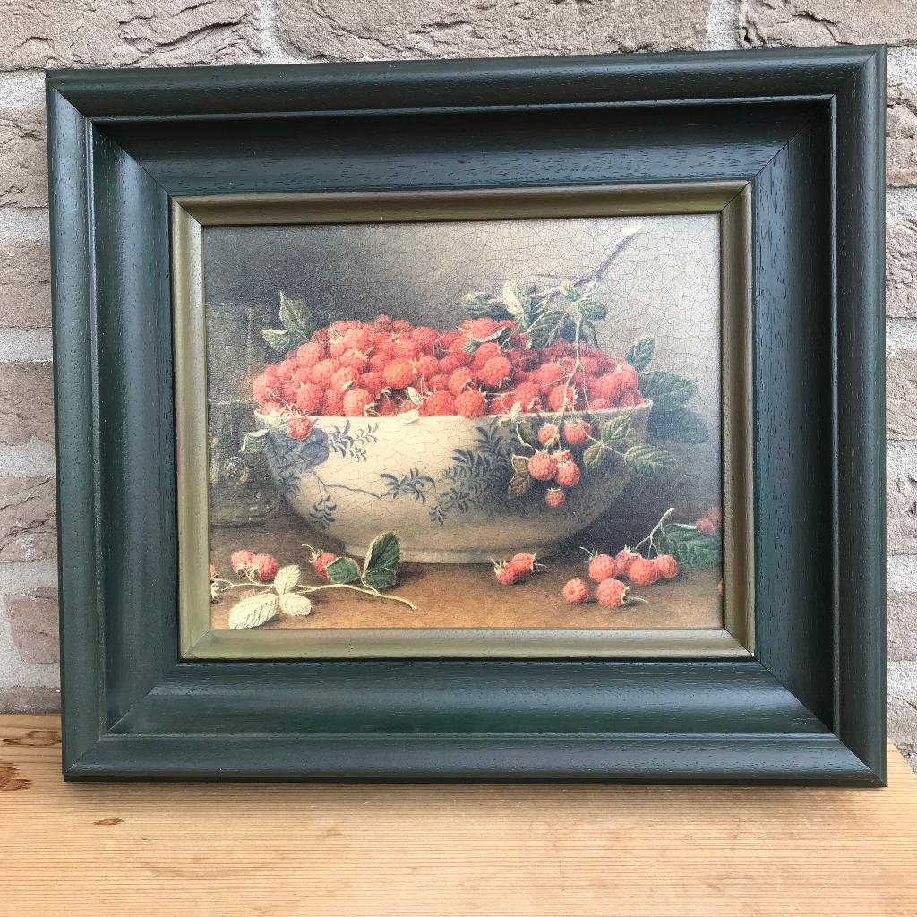 Schilderij op doek / schaal met bramen - cracquelé, Ophalen of Verzenden, Zo goed als nieuw, Minder dan 50 cm, Schilderij