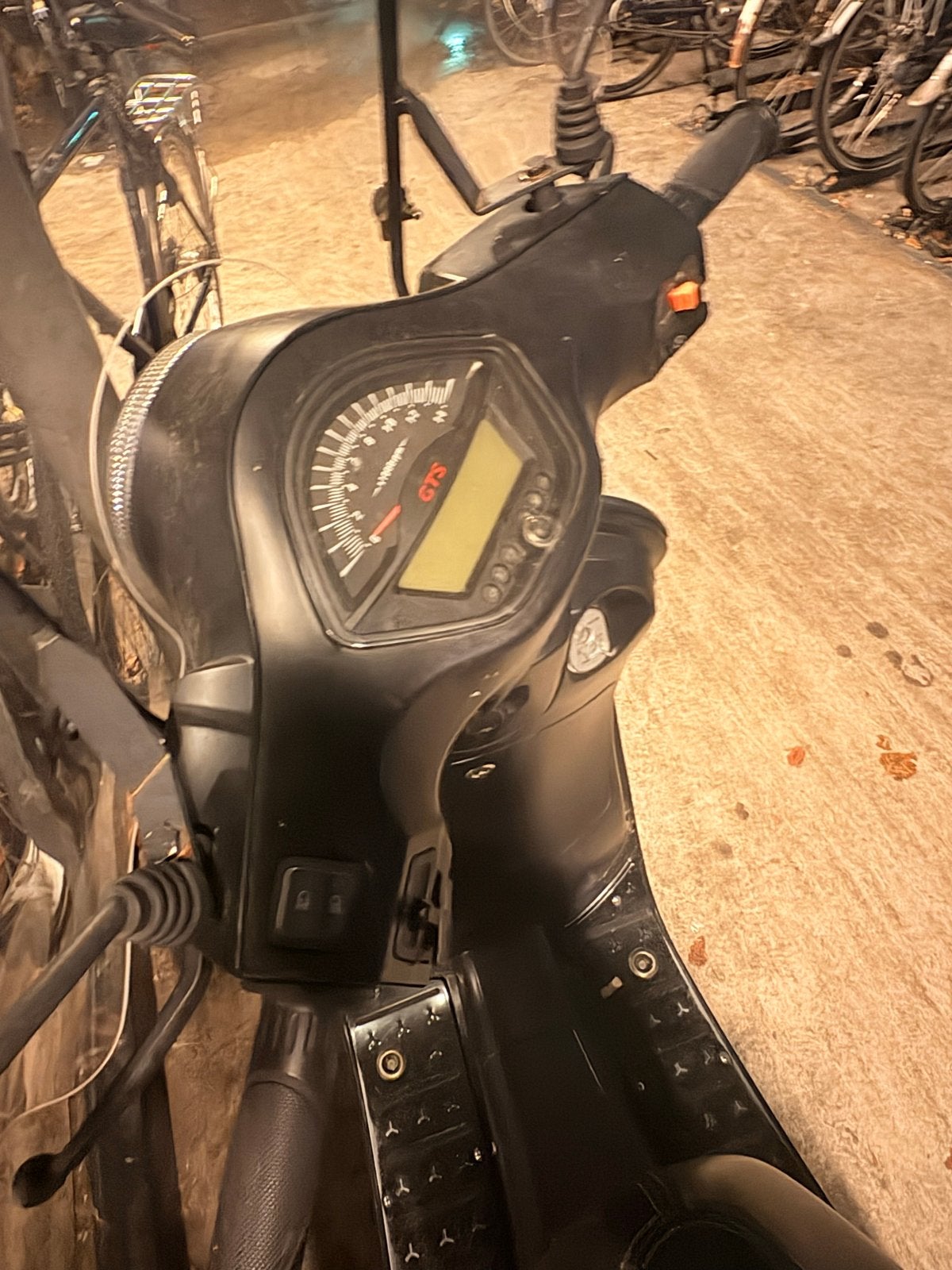 GTS Toscana scooter - Goede staat, rijdt perfect, Ophalen of Verzenden, Gebruikt, Benzine, Overige merken