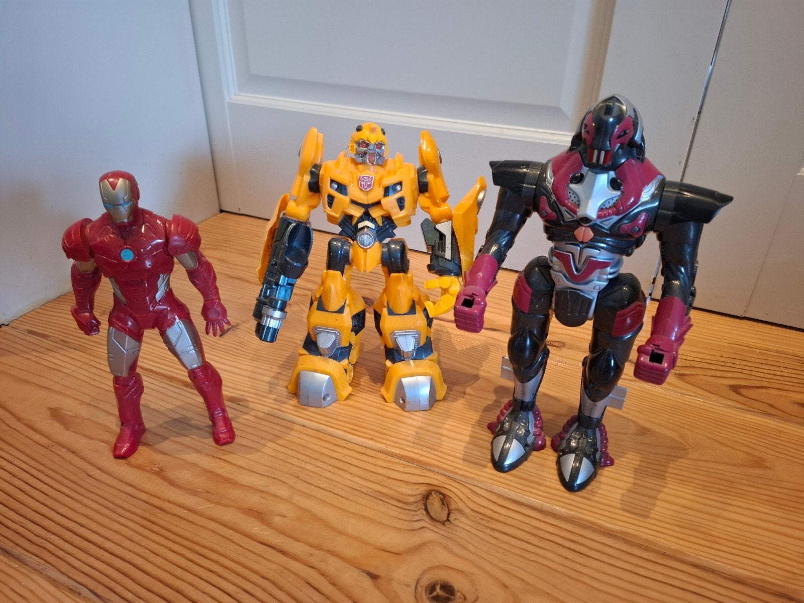 Actiefiguren set: Iron Man, Bumblebee en robot, Kinderen en Baby's, Ophalen of Verzenden, Gebruikt