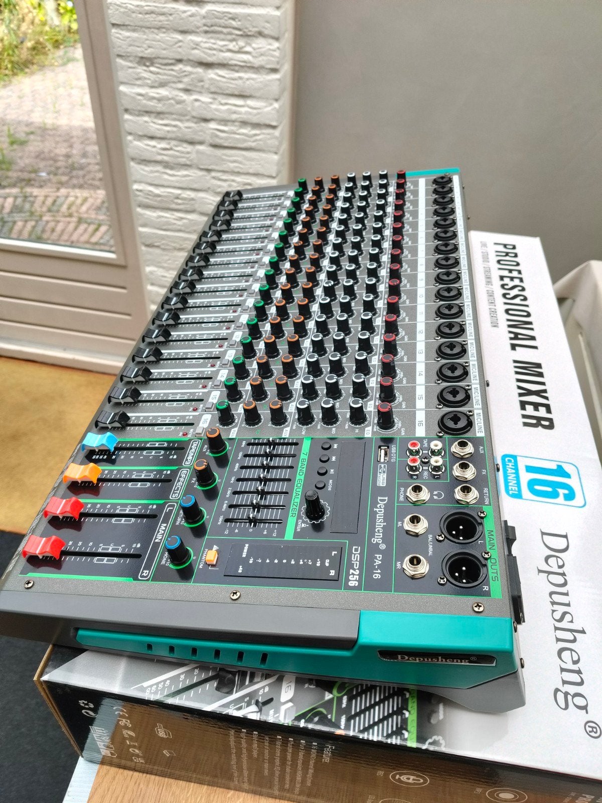 Nieuwe mixer, Muziek en Instrumenten, Mengpanelen, Ophalen of Verzenden, Nieuw