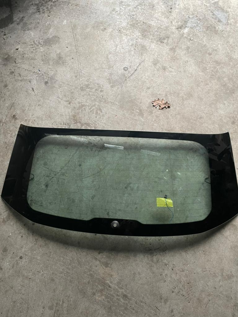 Achterruit Peugeot 208 nieuwste type, Ophalen of Verzenden, Peugeot